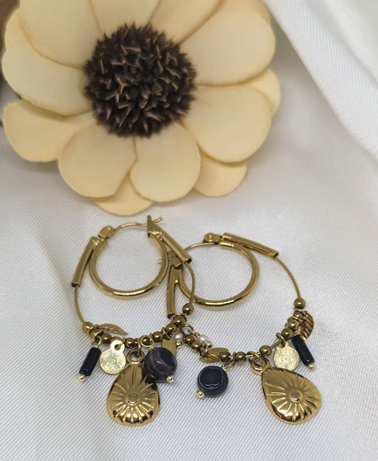 boucles d'oreilles femme en acier inoxydables tendances et abordables.