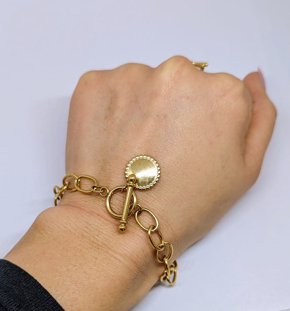 Bracelet femme, gourmette femme doré tendance, fermoir devant original.