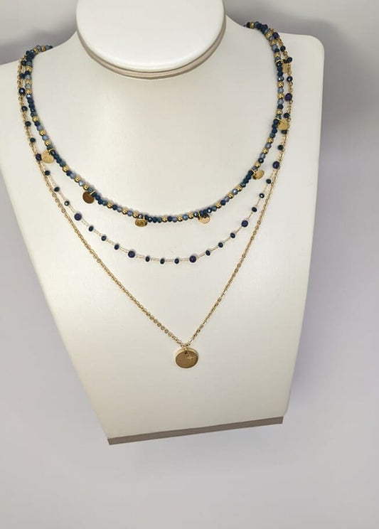 Collier à trois chaînes doré en acier inoxydable pour femme tendance.